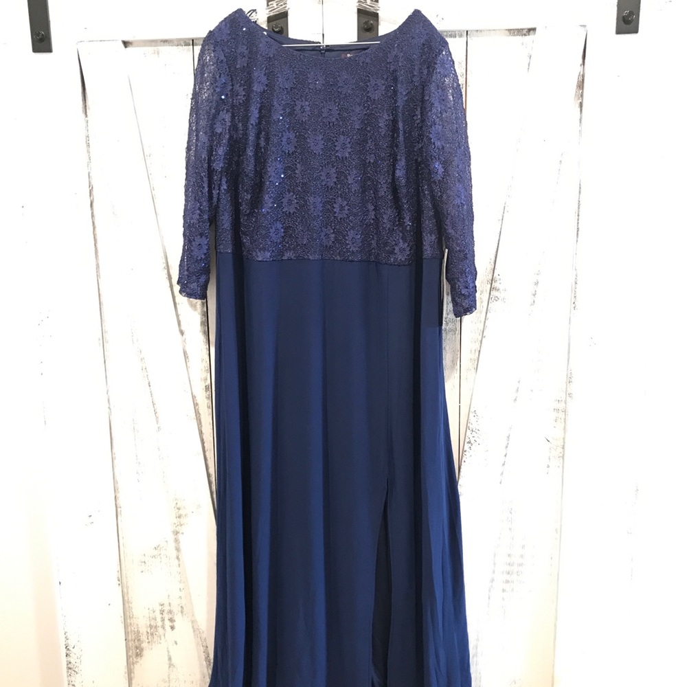 NWT PLUS SIZE NAVY BLUE EVENING DRESS